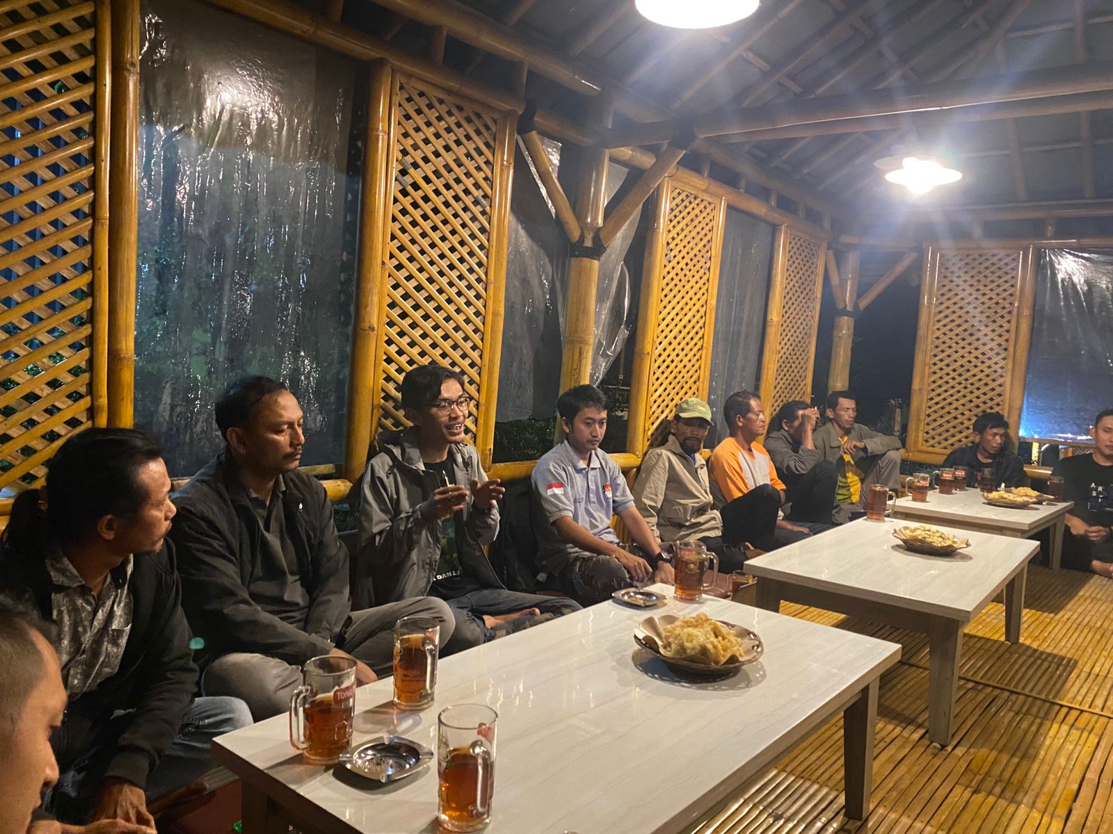 LPHD Wana Lestari & KSM Juneng Mijil Kolaborasi Aksi Konservasi Bersama di Sekitar Sugai Lirip LPHD Wana Lestari & KSM Juneng Mijil Kolaborasi Aksi Konservasi Bersama di Sekitar Sugai Lirip