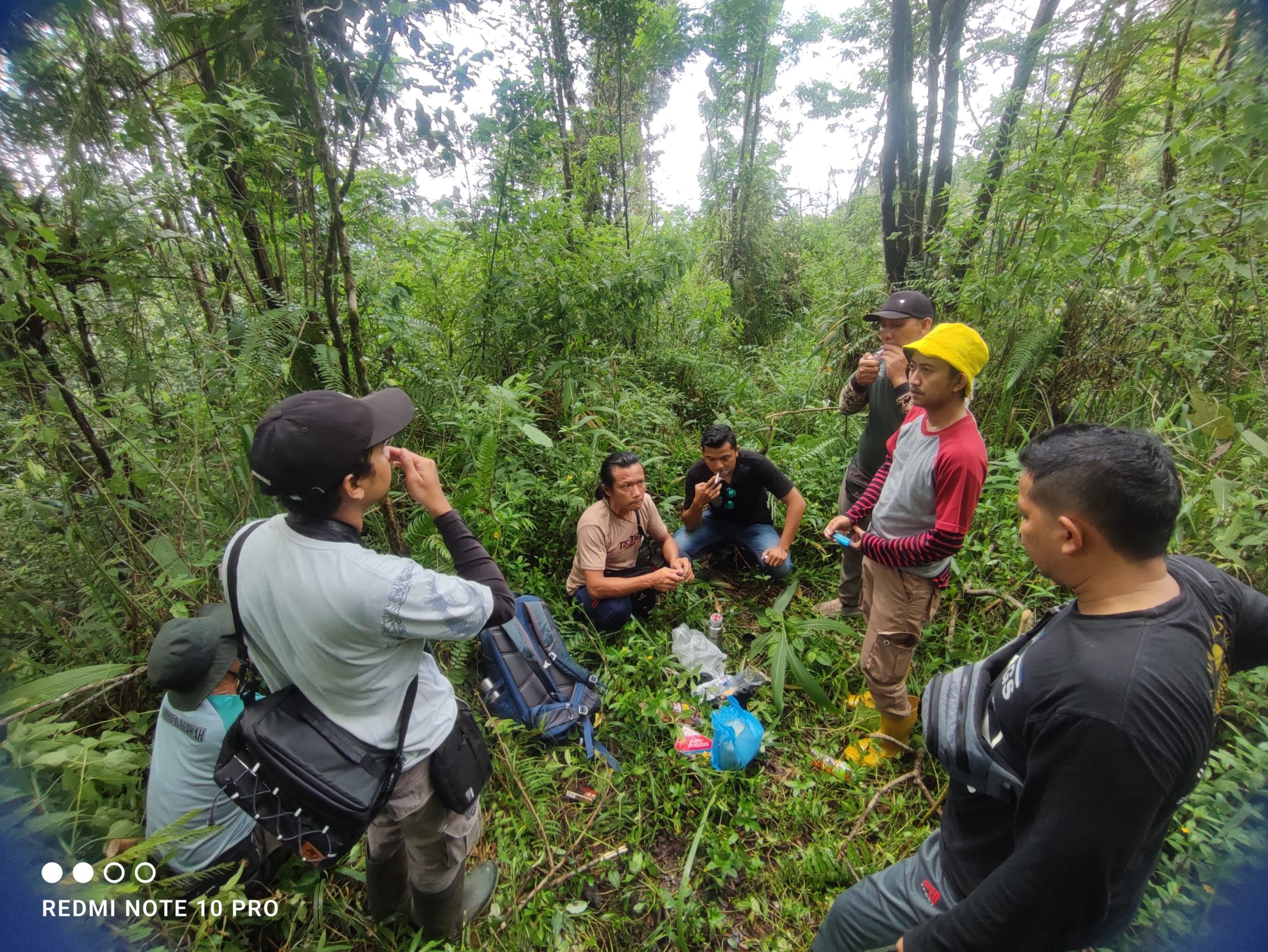 Menilik Potensi Agroforestry di Hutan Desa Karangsalam Lor (Kopi,Durian Hingga Ecowisata) Menilik Potensi Agroforestry di Hutan Desa Karangsalam Lor (Kopi,Durian Hingga Ecowisata)